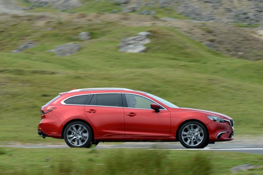  Mazda6 Wagon 2015 года  (UK) (фото 15 из 39)